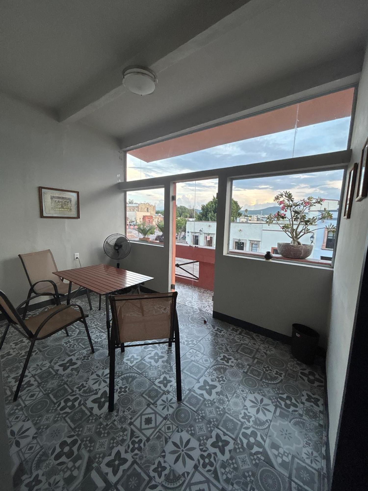 Hotel Lolita & Enri, La Mejor Ubicacion Y Vista En El Centro De Querétaro Exterior foto